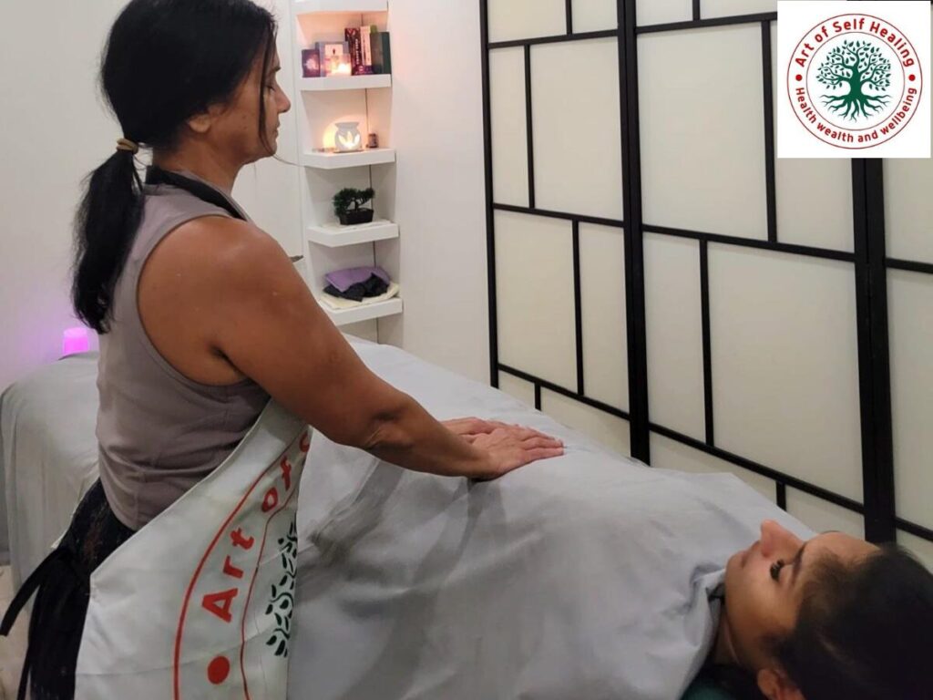 Hands on reiki healing in Brampton by Art of Self Healing